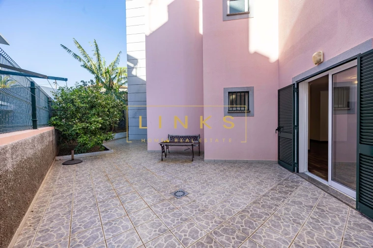 Apartamento T3 para Venda em Caniço Foto 29