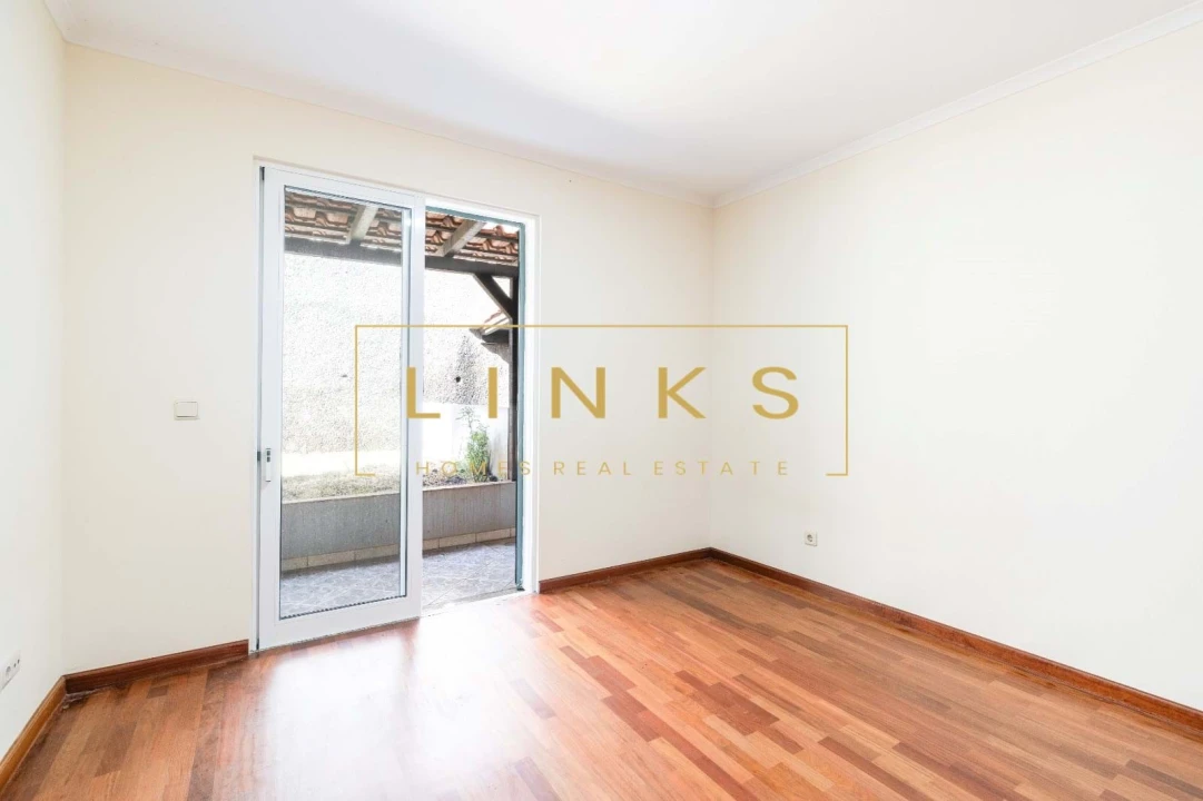 Apartamento T3 para Venda em Caniço Foto 14