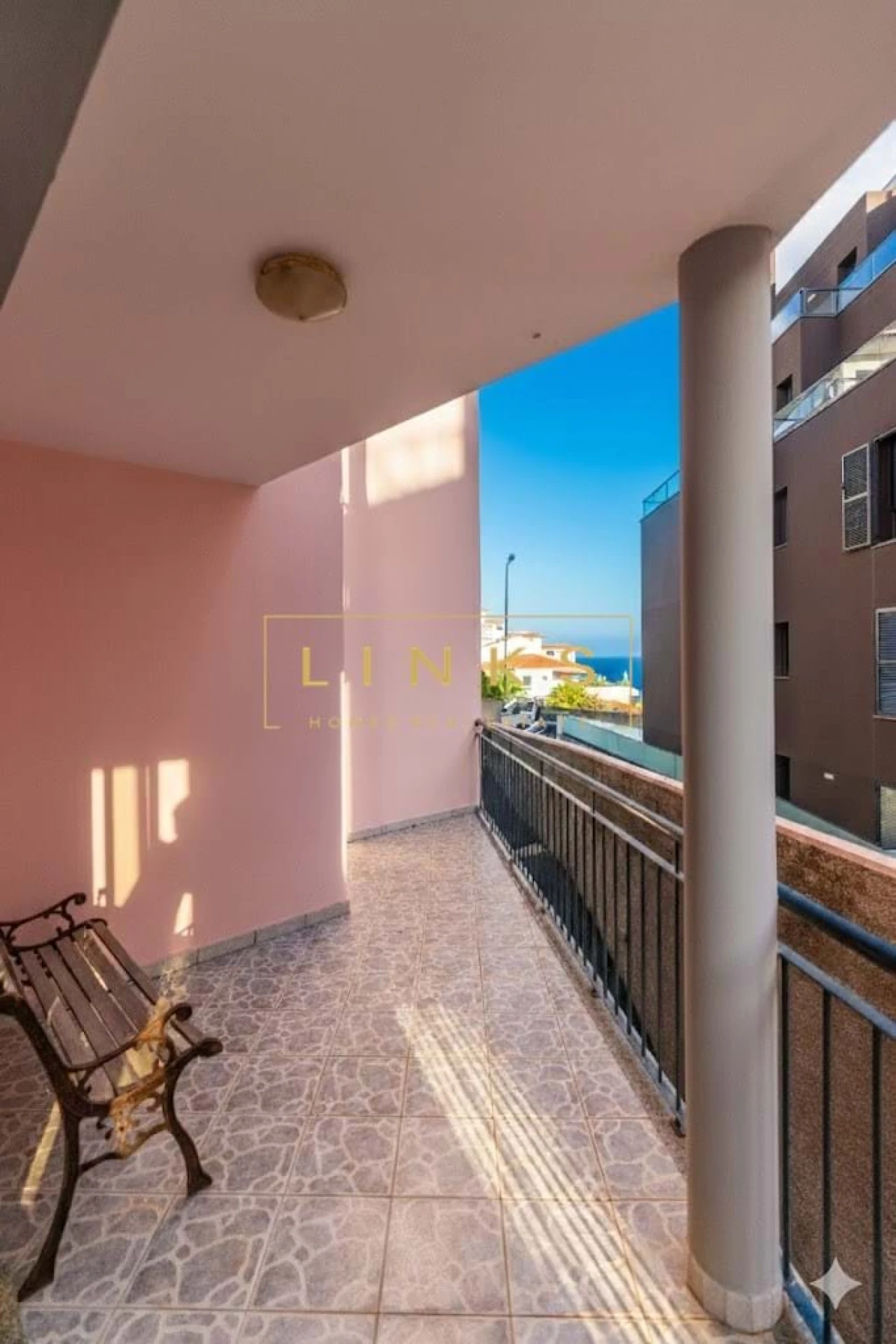 Apartamento T3 para Venda em Caniço Foto 21