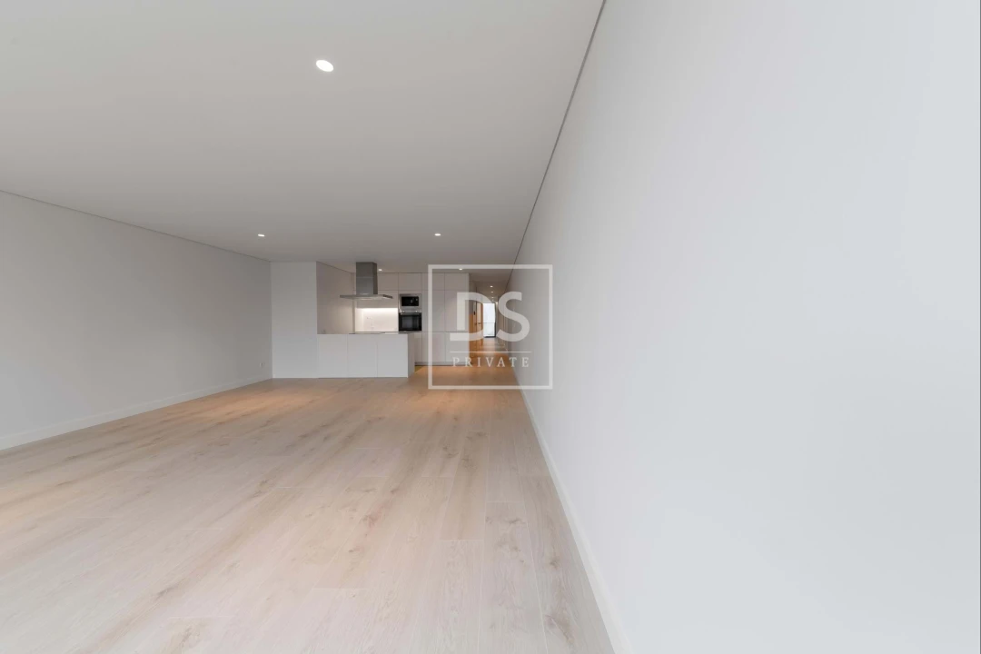 Apartamento T4 para Venda em Santa Marinha Foto 10