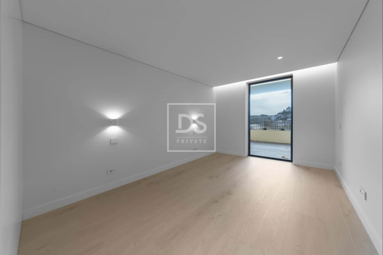 Apartamento T4 para Venda em Santa Marinha Foto 20