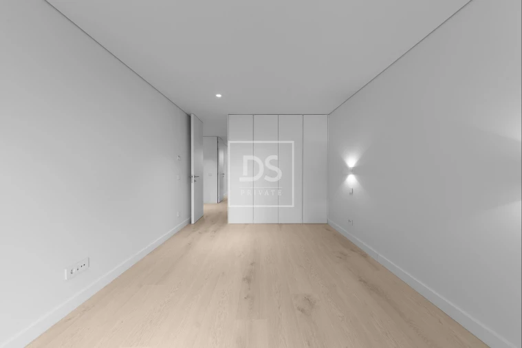 Apartamento T4 para Venda em Santa Marinha Foto 21