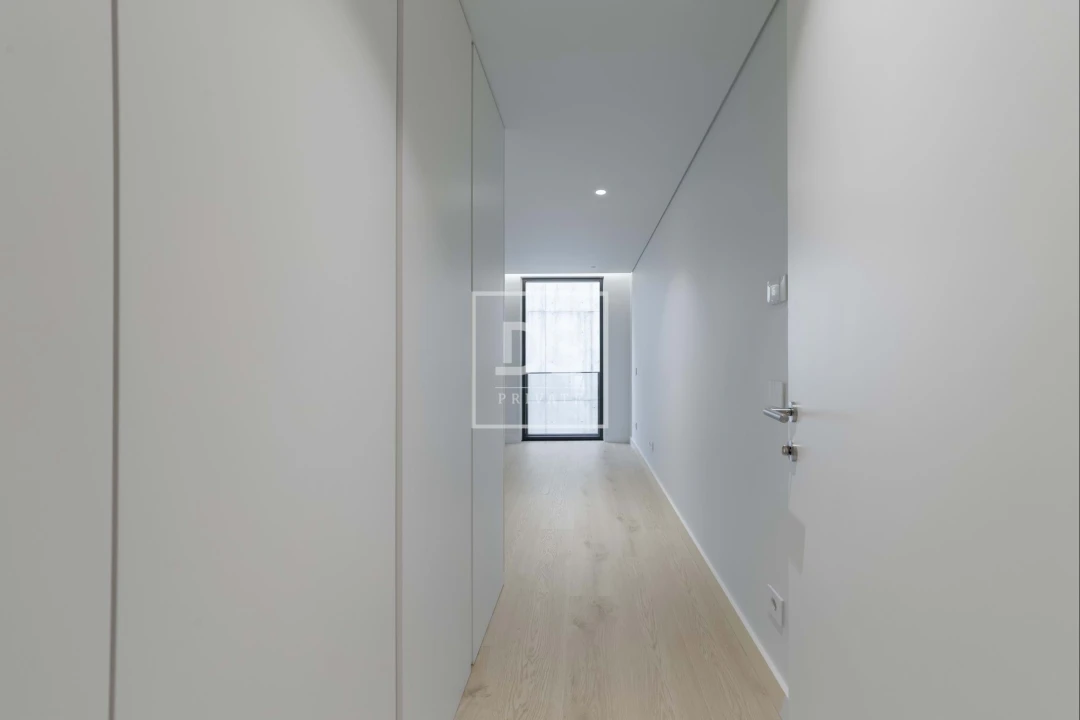 Apartamento T4 para Venda em Santa Marinha Foto 17