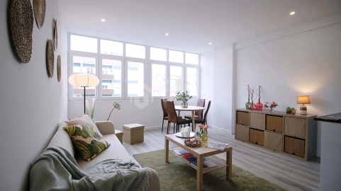 Apartamento T3 para Venda em Benfica