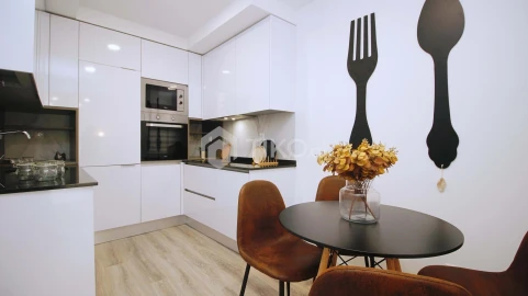 Apartamento T3 para Venda em Benfica