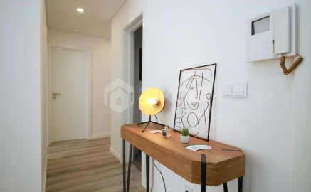 Apartamento T3 para Venda em Benfica