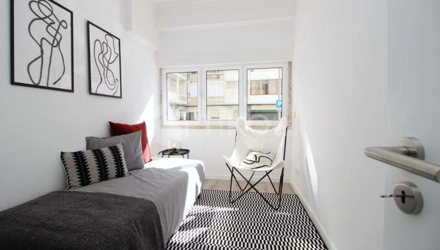Apartamento T3 para Venda em Benfica Foto 18