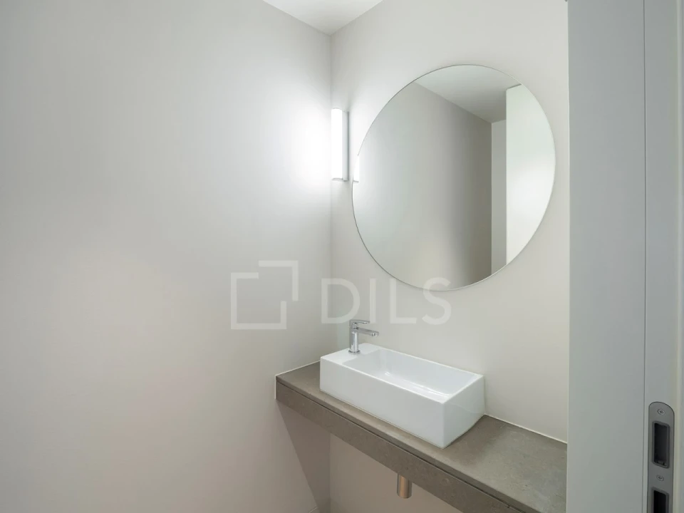Apartamento T2 para Venda em Santo António Foto 18
