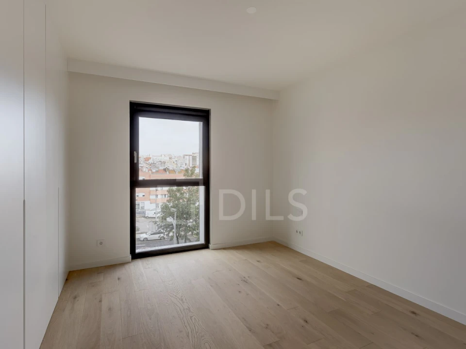 Apartamento T2 para Venda em Avenidas Novas Foto 7