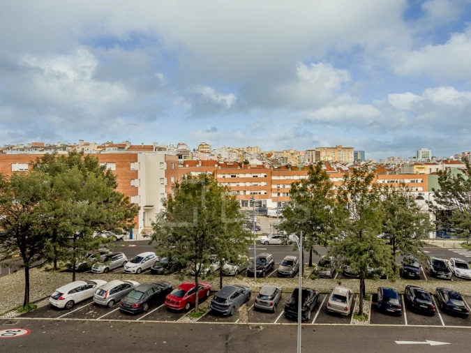 Apartamento T2 para Venda em Avenidas Novas Foto 22
