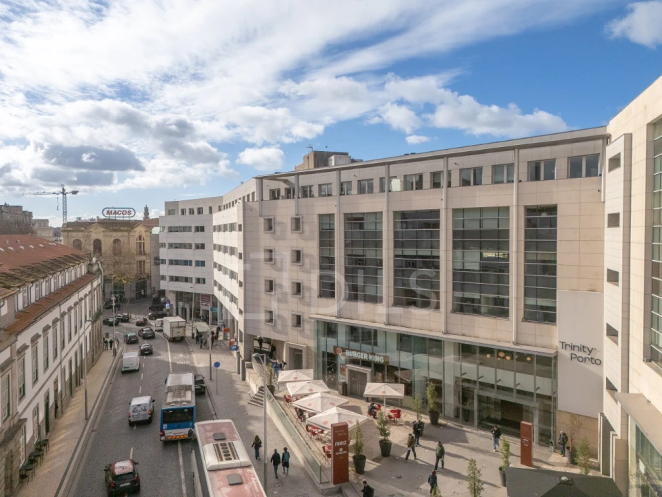 Escritório para Arrendamento em Cedofeita, Santo Ildefonso, Sé, Miragaia, São Nicolau e Vitória Foto 1