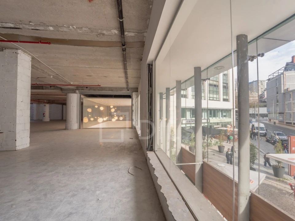 Escritório para Arrendamento em Cedofeita, Santo Ildefonso, Sé, Miragaia, São Nicolau e Vitória Foto 15