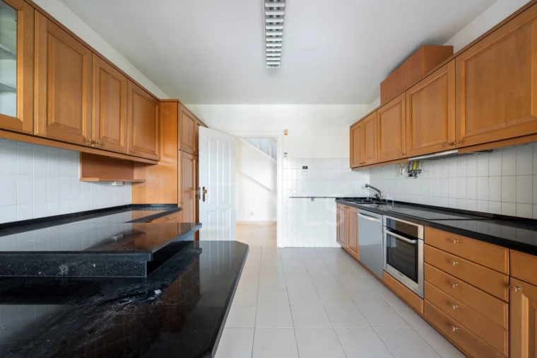 Apartamento T3 para Venda em Cascais e Estoril Foto 9