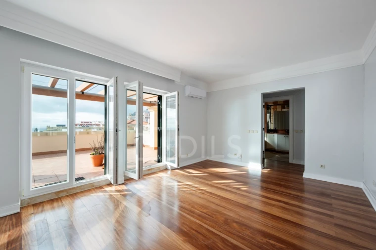 Apartamento T3 para Venda em Cascais e Estoril Foto 6