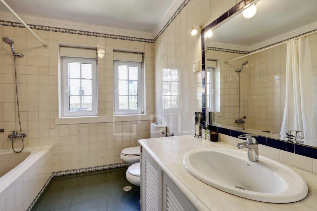 Apartamento T3 para Venda em Cascais e Estoril Foto 27