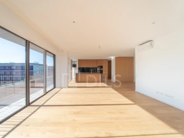 Apartamento T4 para Venda em Matosinhos e Leça da Palmeira