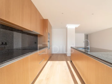 Apartamento T4 para Venda em Matosinhos e Leça da Palmeira