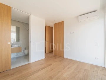 Apartamento T4 para Venda em Matosinhos e Leça da Palmeira