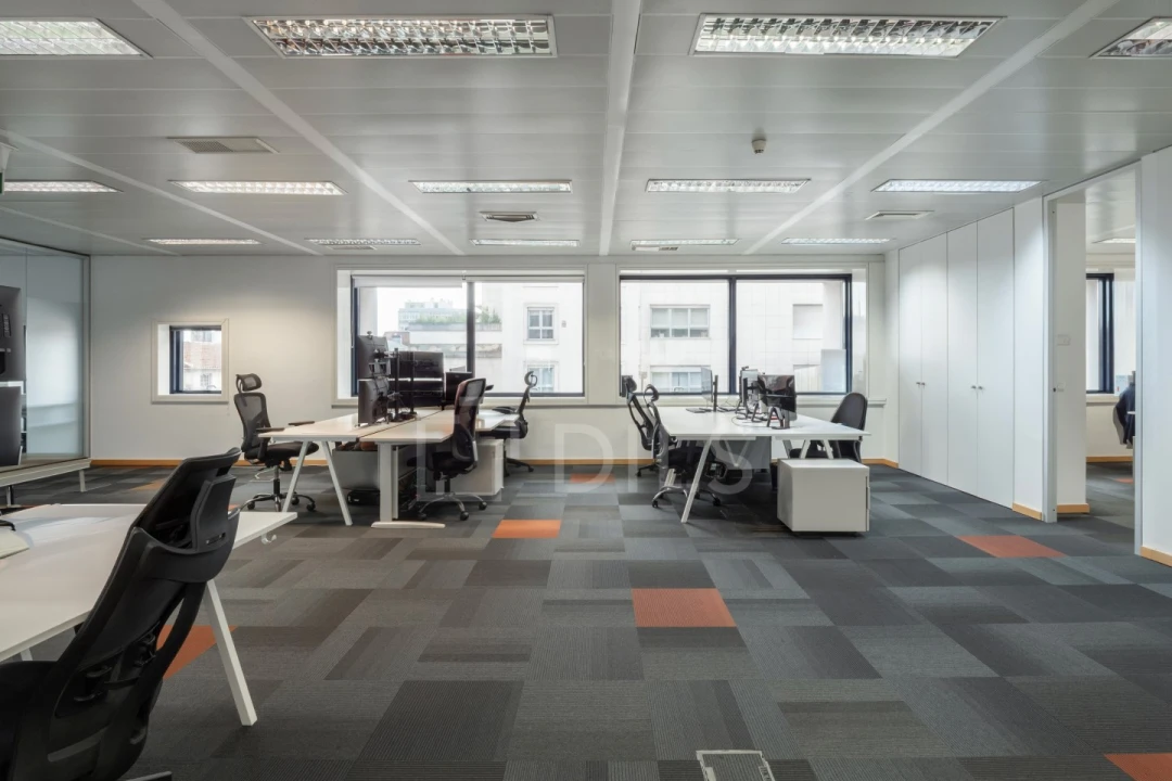 Escritório para Arrendamento em Campo de Ourique Foto 3