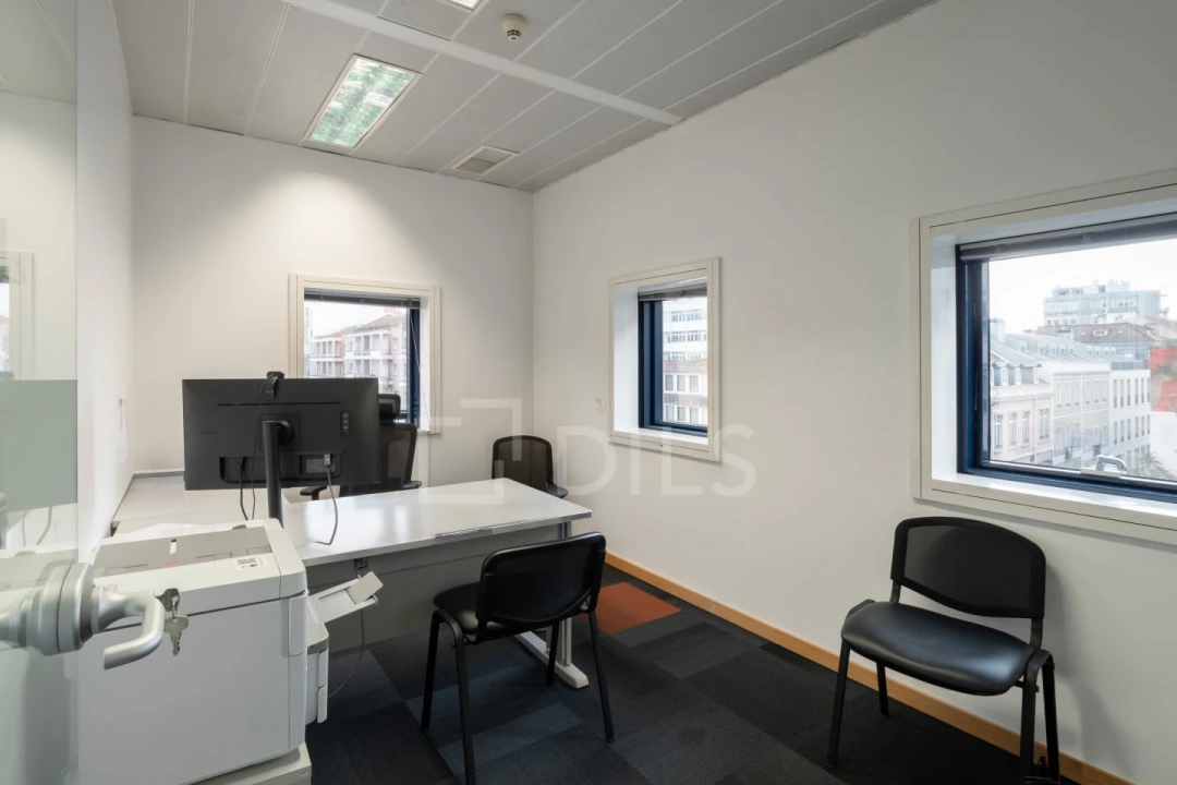Escritório para Arrendamento em Campo de Ourique Foto 10