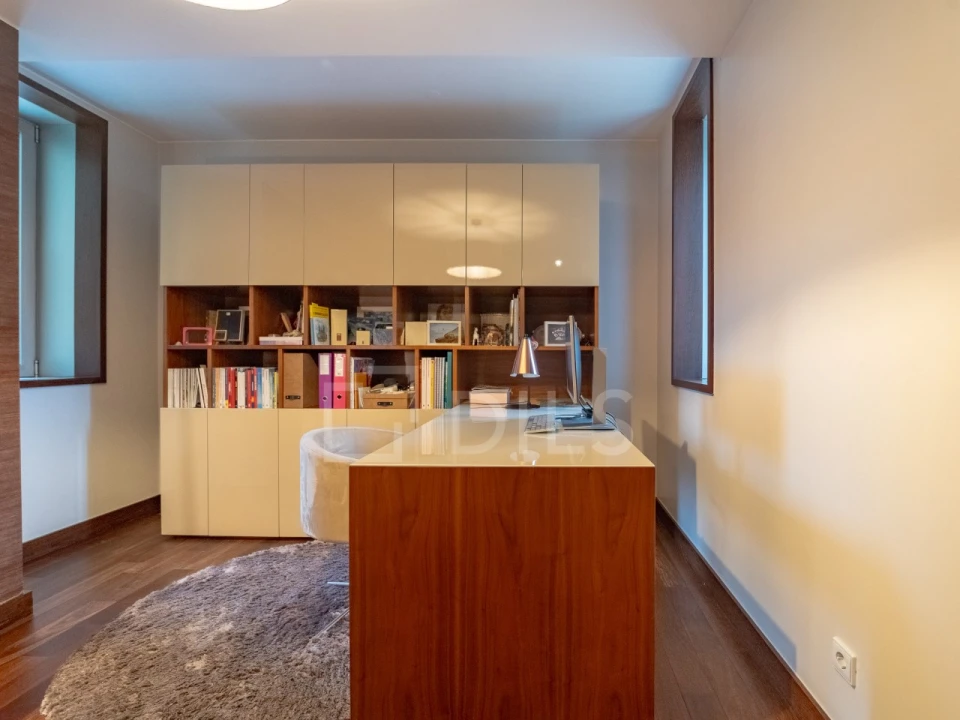 Apartamento T4 para Venda em Santa Marinha e São Pedro da Afurada Foto 28