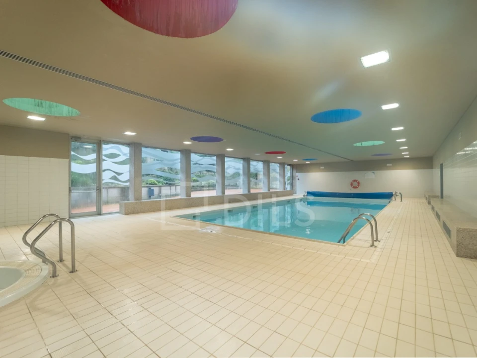 Apartamento T4 para Venda em Santa Marinha e São Pedro da Afurada Foto 8