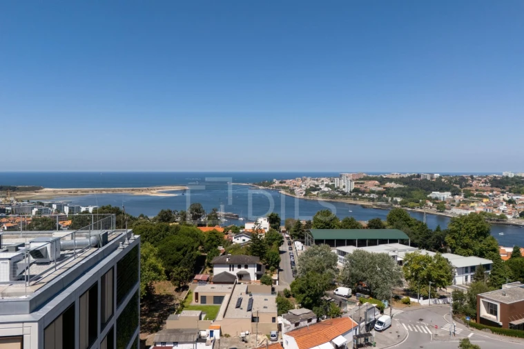 Apartamento T4 para Venda em Santa Marinha e São Pedro da Afurada Foto 47