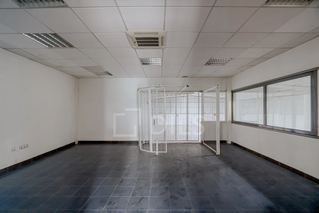 Armazém para Arrendamento em Alverca do Ribatejo e Sobralinho Foto 18