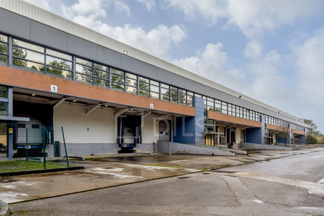 Armazém para Arrendamento em Alverca do Ribatejo e Sobralinho Foto 19
