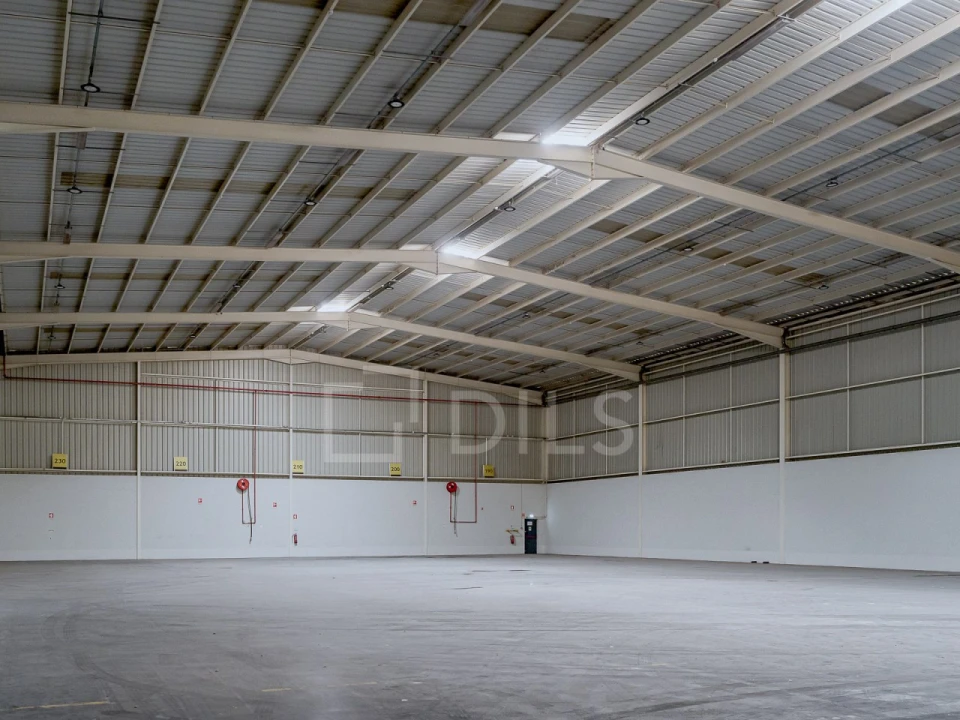 Armazém para Arrendamento em Alverca do Ribatejo e Sobralinho Foto 15