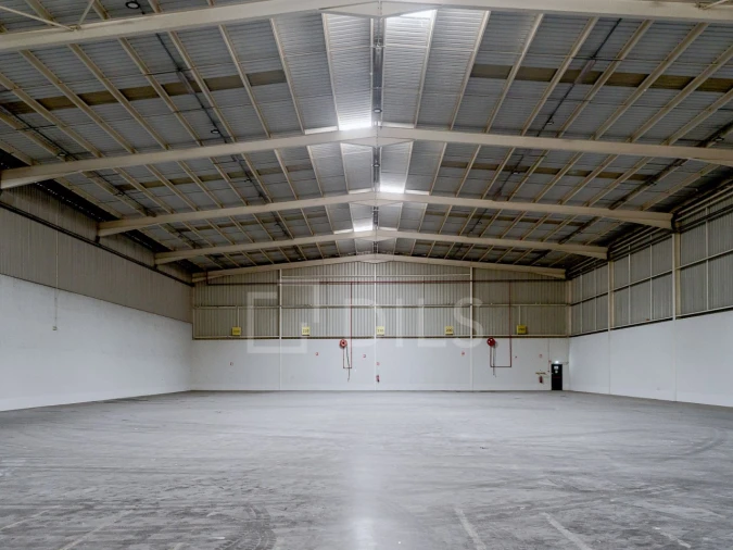 Armazém para Arrendamento em Alverca do Ribatejo e Sobralinho Foto 11