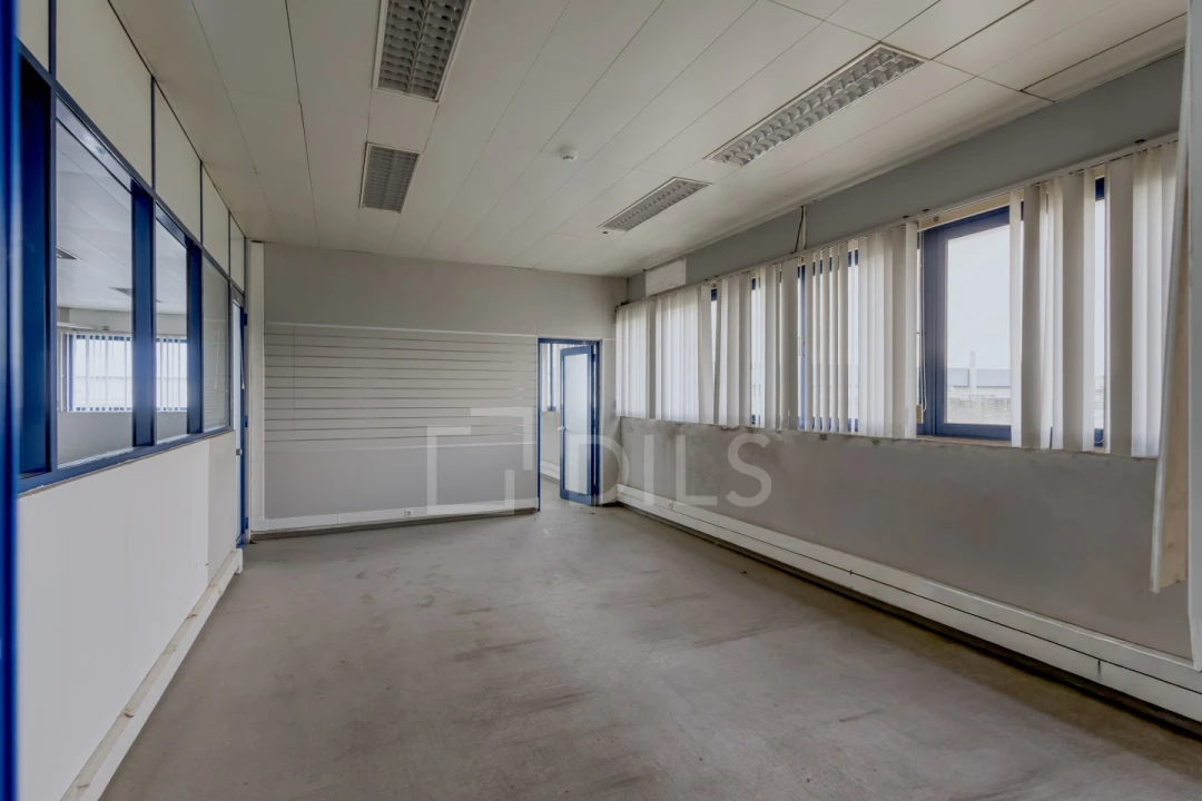 Armazém para Arrendamento em Carregado e Cadafais Foto 12