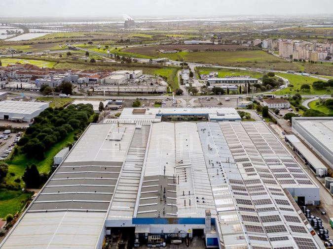 Armazém para Arrendamento em Carregado e Cadafais Foto 21