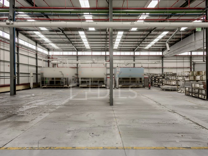 Armazém para Arrendamento em Carregado e Cadafais Foto 3