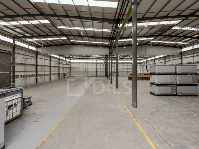 Armazém para Arrendamento em Carregado e Cadafais Foto 4