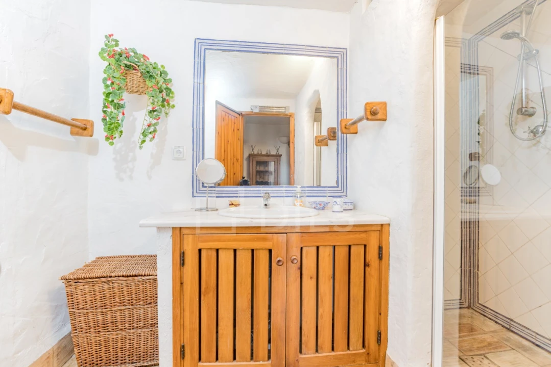 Moradia T7 para Venda em Boliqueime Foto 6