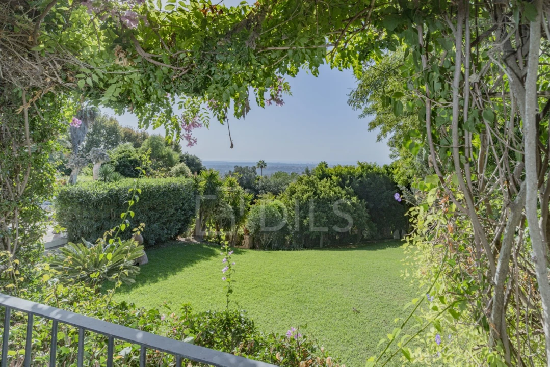 Moradia T7 para Venda em Boliqueime Foto 31