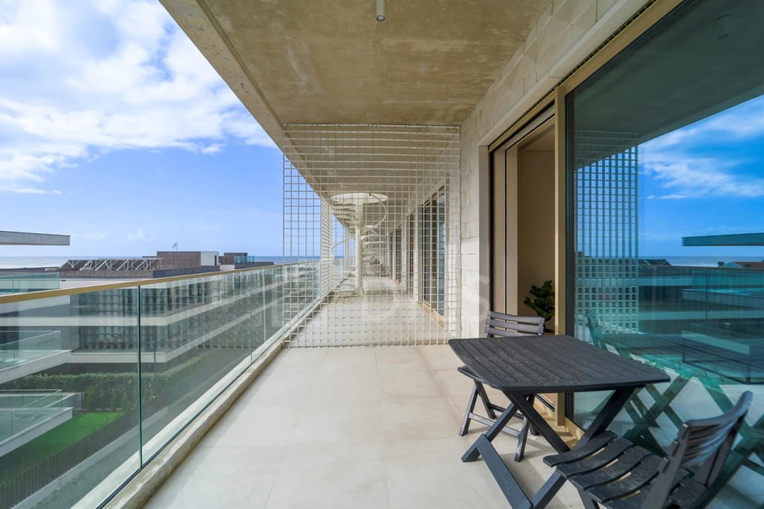 Apartamento T2 para Arrendamento em Madalena Foto 6