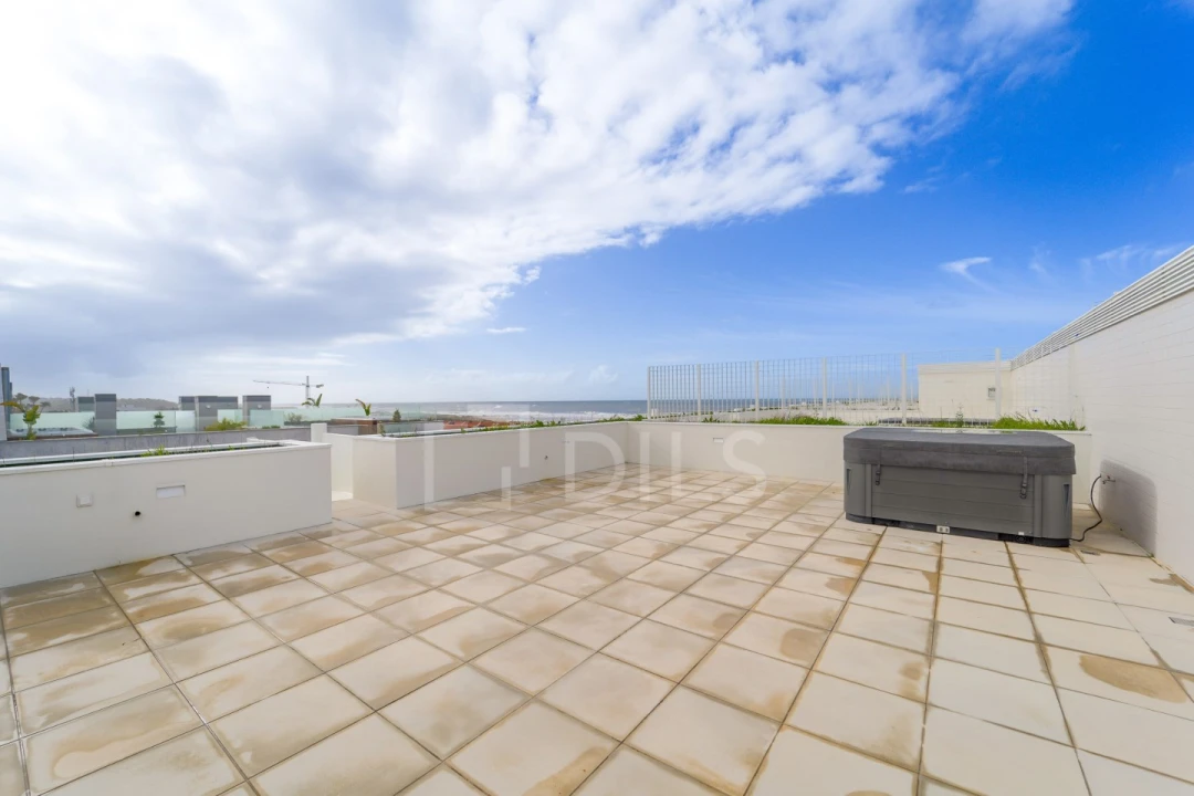 Apartamento T2 para Arrendamento em Madalena Foto 28