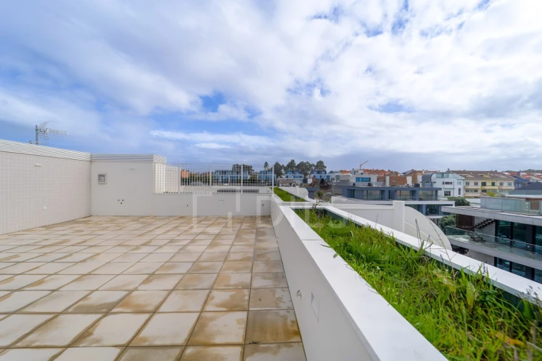 Apartamento T2 para Arrendamento em Madalena Foto 27