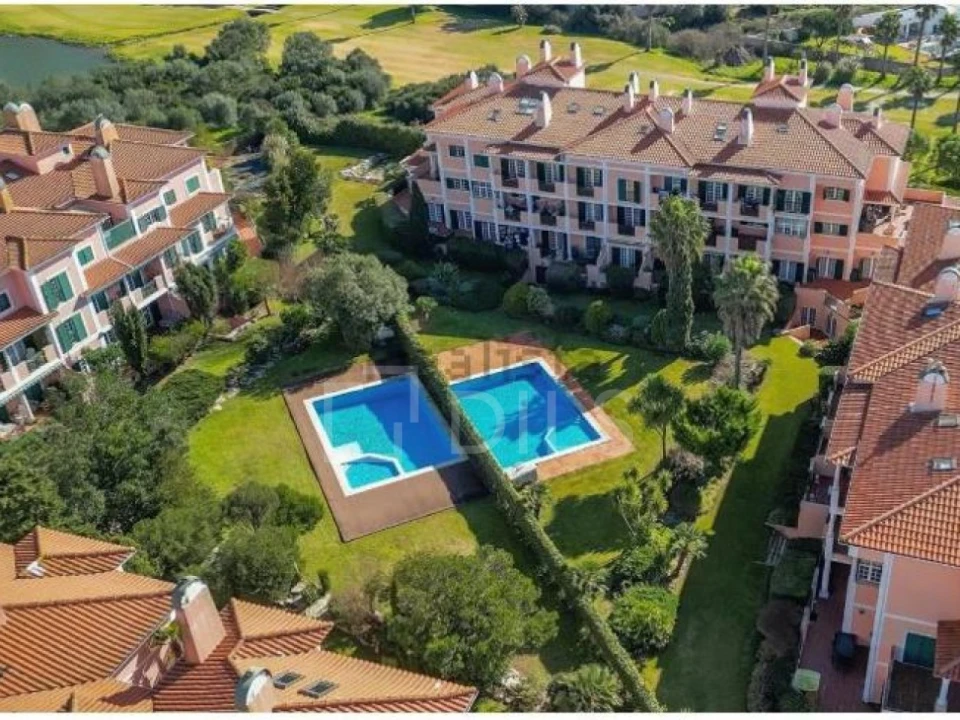 Apartamento T2 para Arrendamento em Santa Maria e São Miguel, São Martinho, São Pedro Penaferrim Foto 2