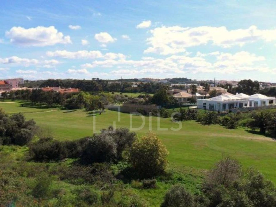 Apartamento T2 para Arrendamento em Santa Maria e São Miguel, São Martinho, São Pedro Penaferrim Foto 16