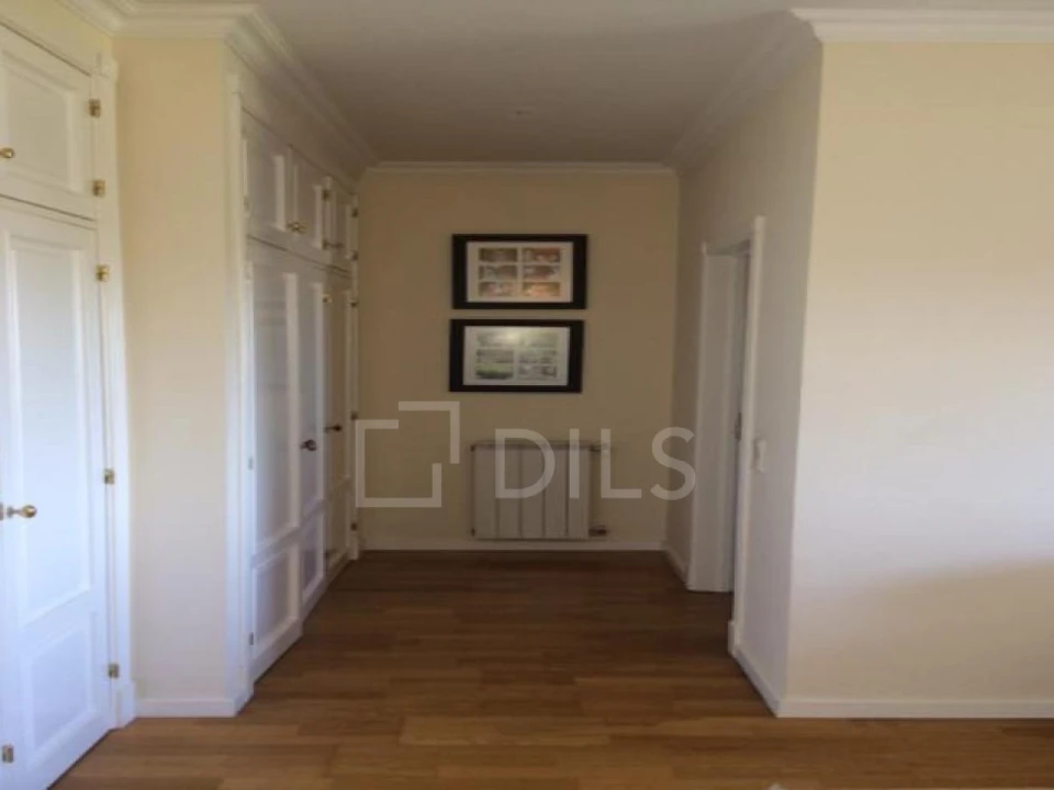 Apartamento T2 para Arrendamento em Santa Maria e São Miguel, São Martinho, São Pedro Penaferrim Foto 11