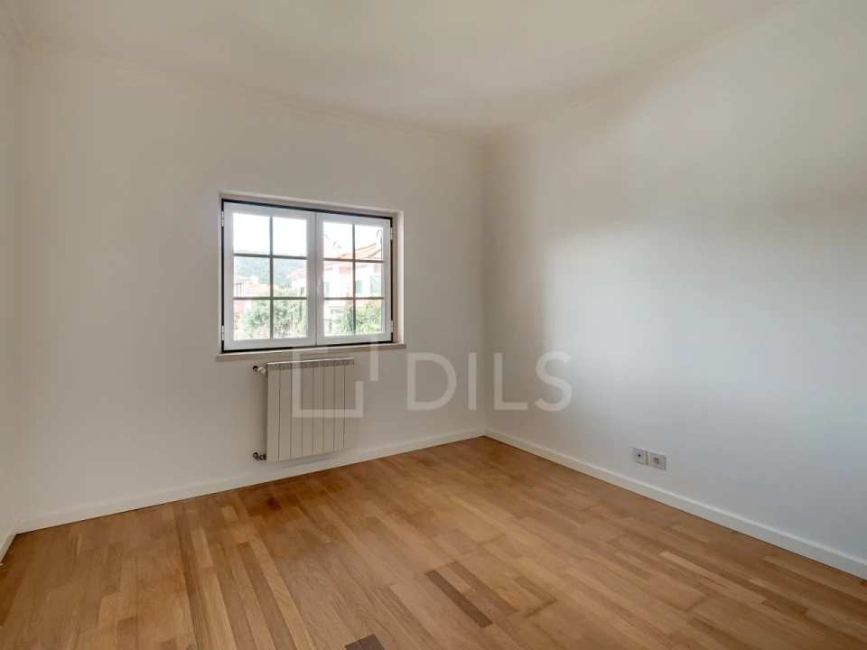 Apartamento T2 para Arrendamento em Santa Maria e São Miguel, São Martinho, São Pedro Penaferrim Foto 18