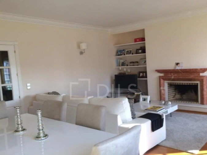 Apartamento T2 para Arrendamento em Santa Maria e São Miguel, São Martinho, São Pedro Penaferrim Foto 5