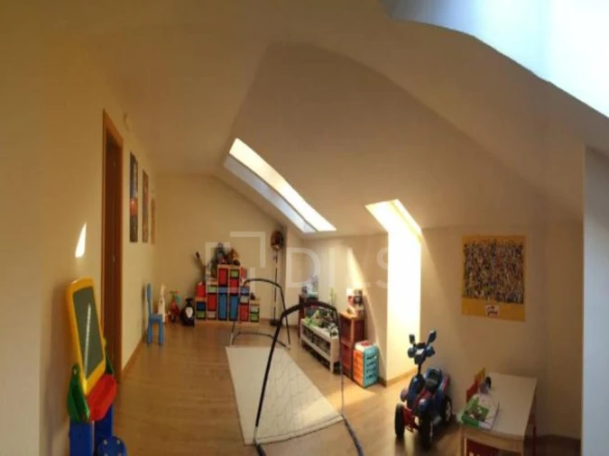 Apartamento T2 para Arrendamento em Santa Maria e São Miguel, São Martinho, São Pedro Penaferrim Foto 9