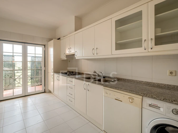 Apartamento T2 para Arrendamento em Santa Maria e São Miguel, São Martinho, São Pedro Penaferrim Foto 5