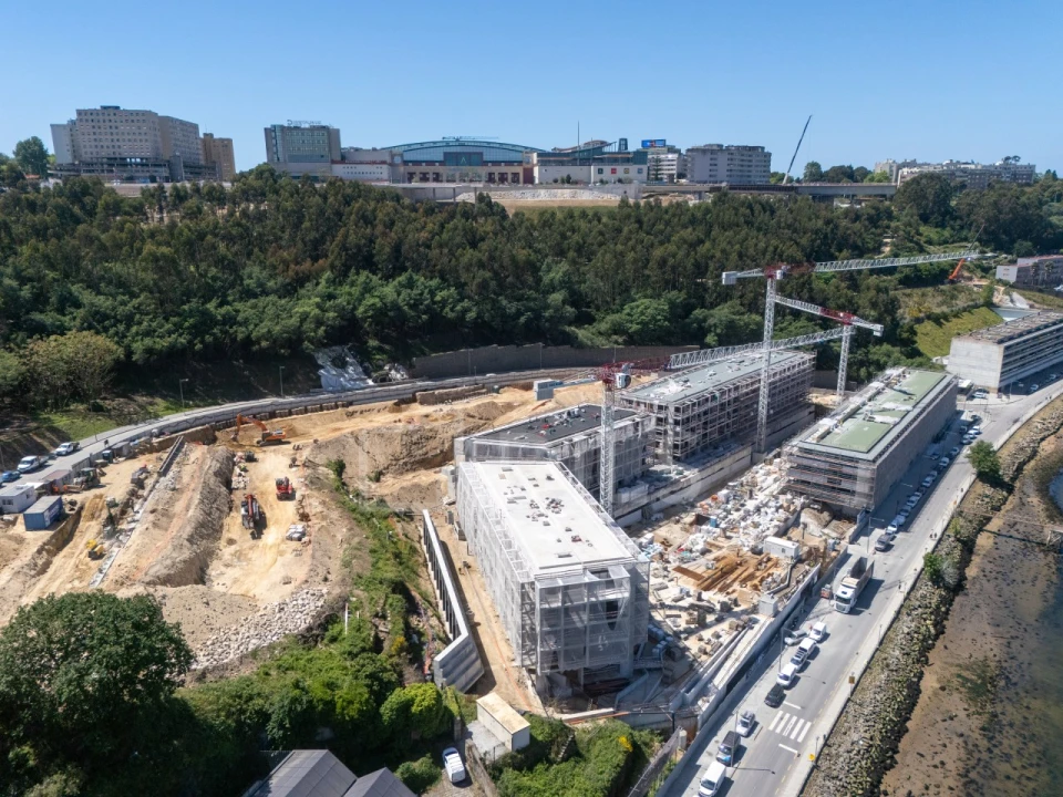 Apartamento T3 para Venda em Santa Marinha e São Pedro da Afurada Foto 31