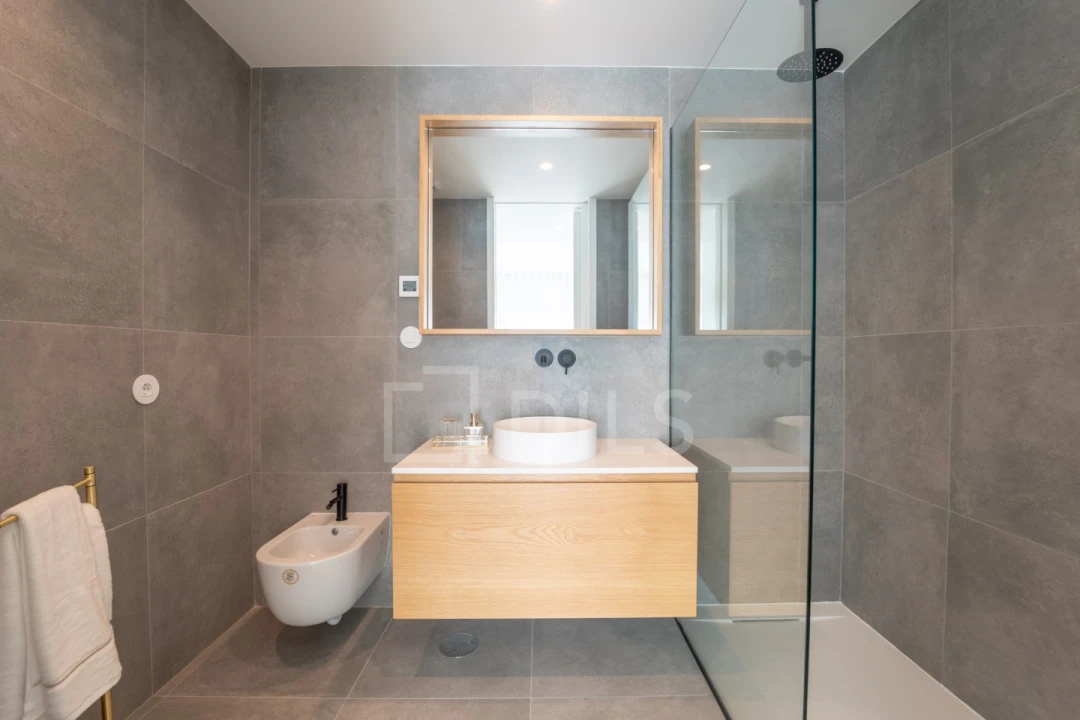 Apartamento T2 para Venda em Canidelo Foto 24