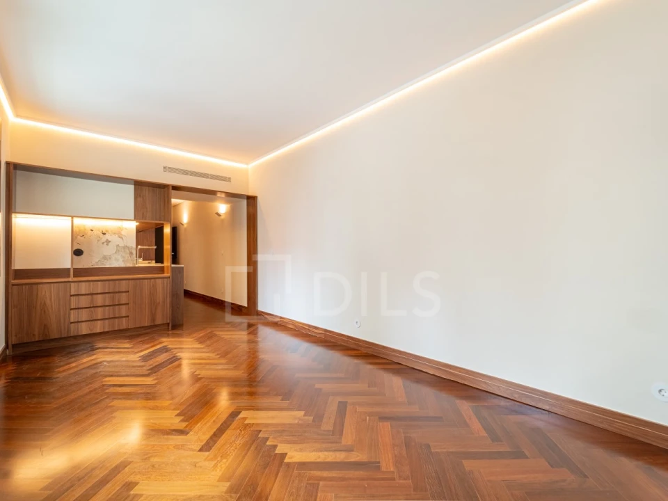 Apartamento T1 para Venda em Cedofeita, Santo Ildefonso, Sé, Miragaia, São Nicolau e Vitória Foto 5